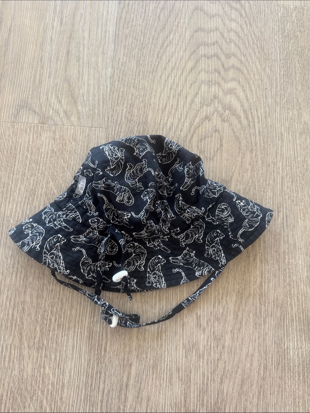 Jan & Jul Kids Black Tiger-Print UV Sun Hat with Chin Strap